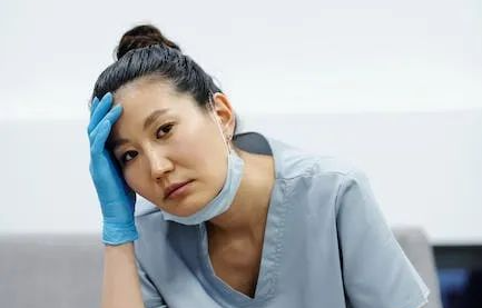 90%医生中招！最新中国医生职业病调研报告发布